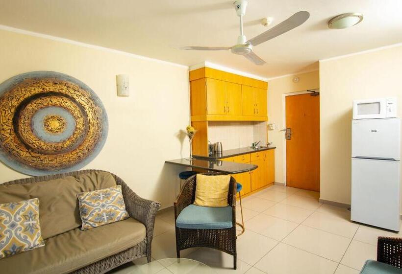 غرفة إقتصادية عائلية, False Bay Inn