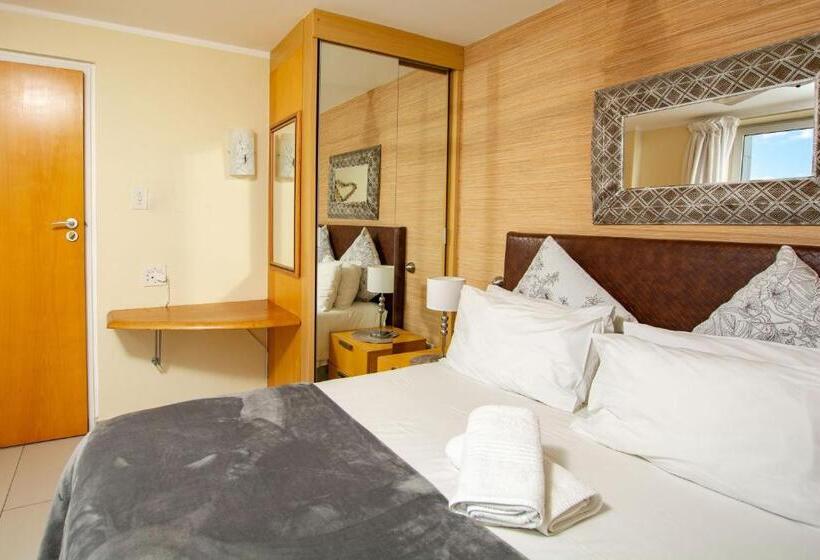 غرفة إقتصادية عائلية, False Bay Inn