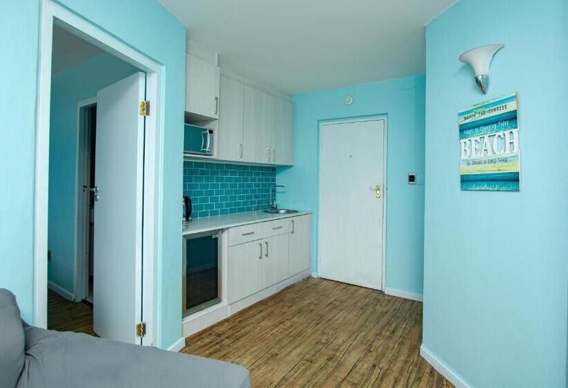 غرفة عائلية مطلّة علي البحر, False Bay Inn