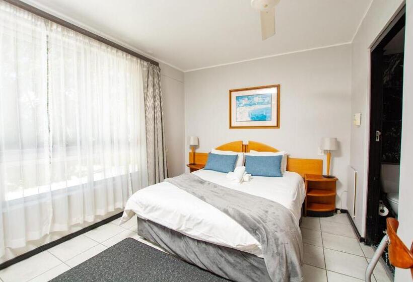 إستوديو قياسى, False Bay Inn