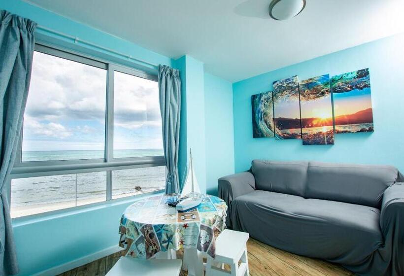 غرفة عائلية مطلّة علي البحر, False Bay Inn