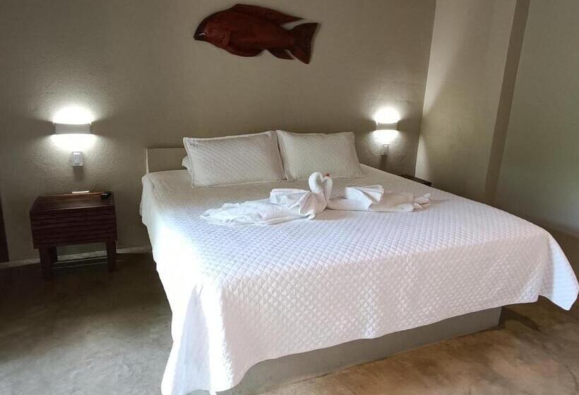 Bungalow Deluxe, Isabella Tayrona