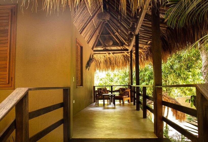 Bungalow Estándar, Isabella Tayrona