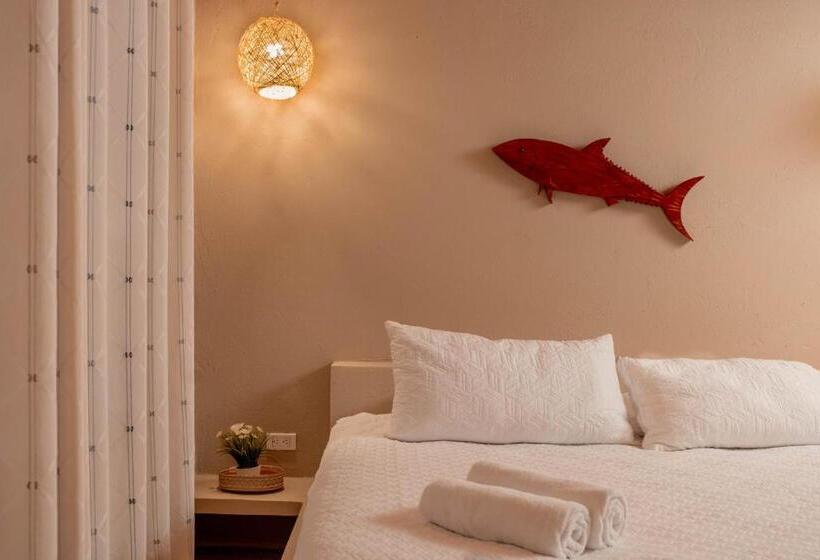 Bungalow Estándar, Isabella Tayrona