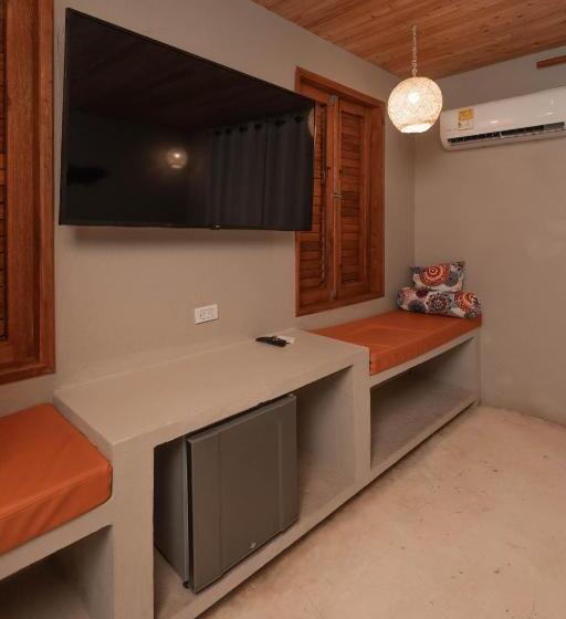 Bungalow Estándar, Isabella Tayrona