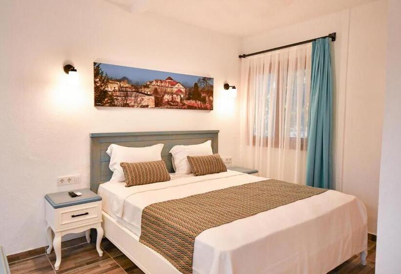 غرفة ديلوكس, Pyramid Boutique