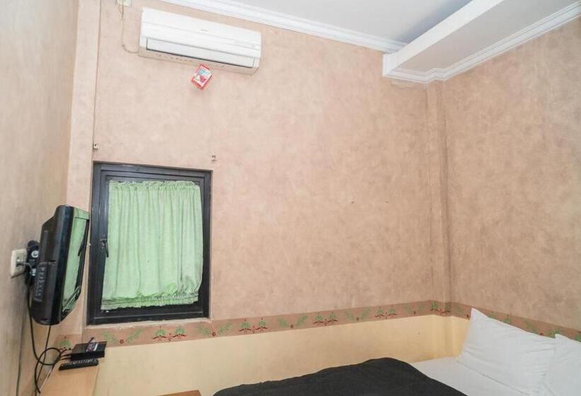 标准间, Transit Nusa Indah Redpartner