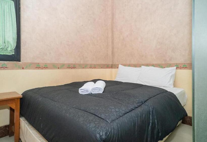 标准间, Transit Nusa Indah Redpartner