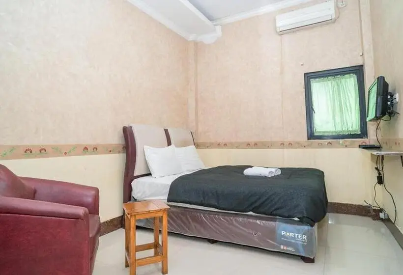 デラックスルーム, Transit Nusa Indah Redpartner