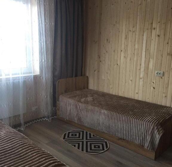 Standard 3 Pers. Værelse, магія гір