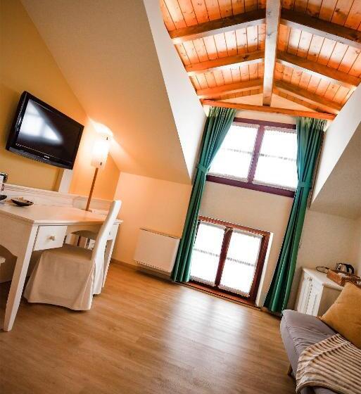 Полулюкс, Venica & Venica Wine Resort