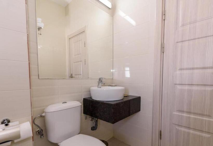 חדר סטנדרט לשלושה עם מרפסת, Vila Iulia