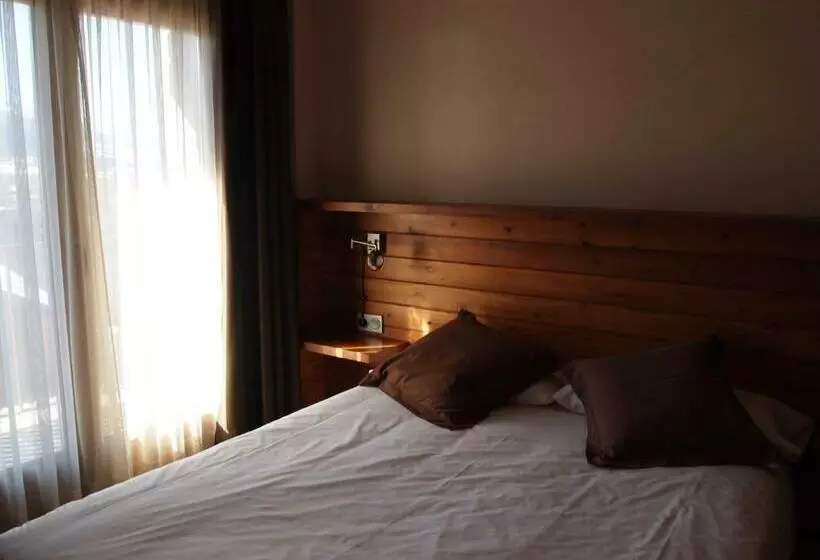 Huoneisto 2 Makuuhuonetta, Aparthotel Bellver