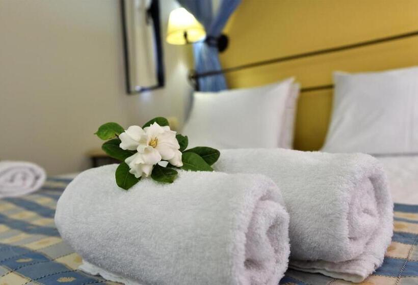 Апартаменты Deluxe 1 Спальня, Golden Bay Hotel Apartments