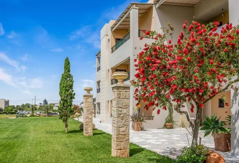 سوییت جونیور, Golden Bay Hotel Apartments