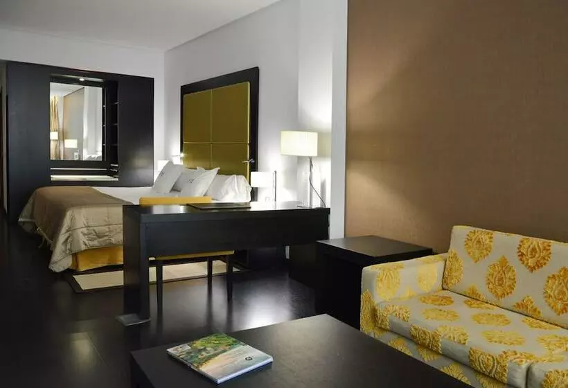 سوییت جونیور, Gran Hotel Don Manuel