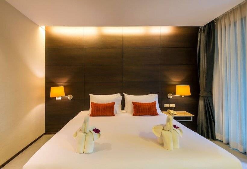 Quarto Superior, Aree Tara Ao Nang Krabi