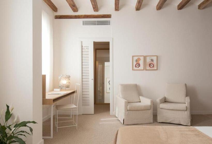 جناح بريميوم, Convent De La Missio   Grand Luxury Boutique Hotel, Adults Only