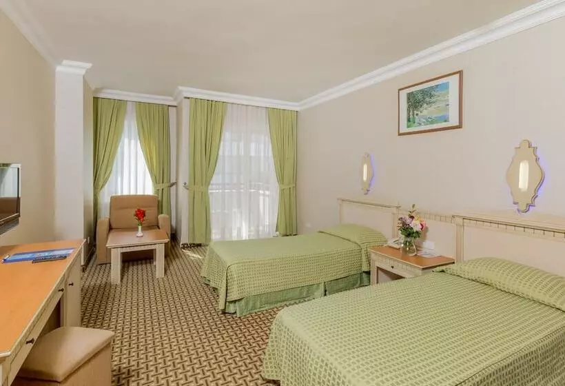 اتاق استاندارد, Holiday Park Resort