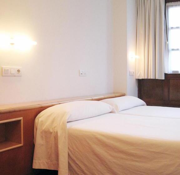 スタンダードルーム, La Plaza I