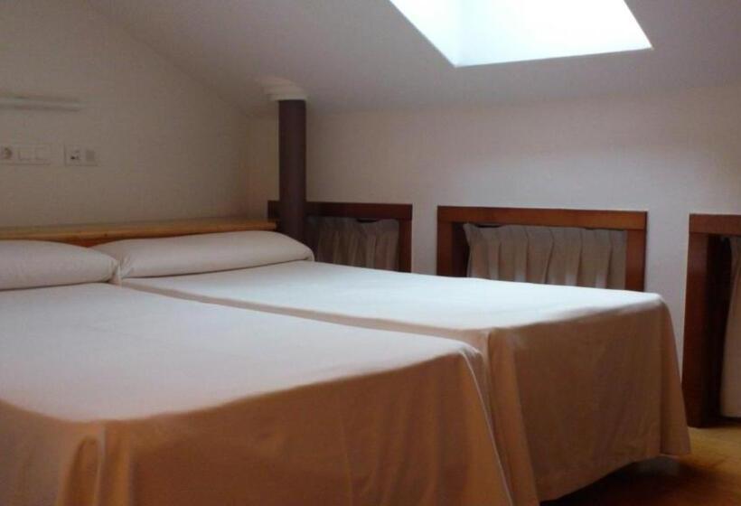 スタンダードルーム, La Plaza I