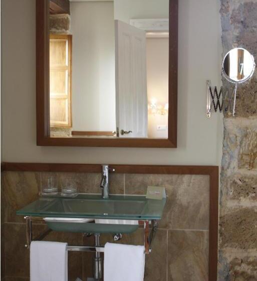 Standard Triple Room, Narbasu Restaurante Y