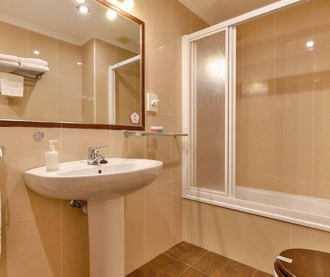 四人标准间, Puerto de Candas