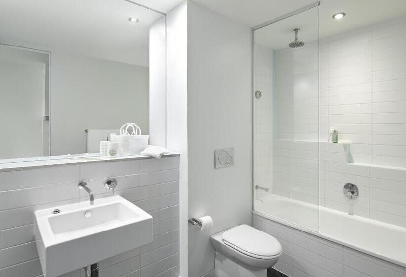 إستوديو قياسى, Punthill Williamstown