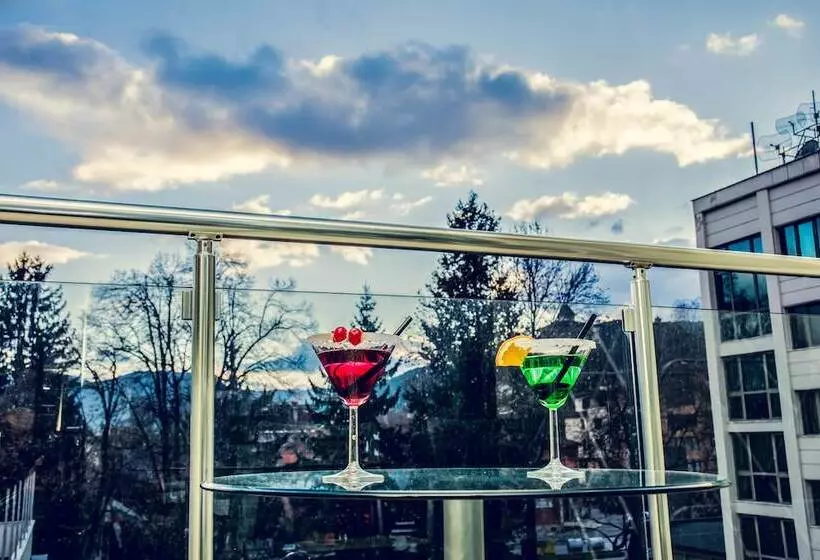اتاق سوپریور با بالکن, Zdravets Spa