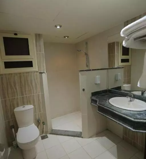 اتاق استاندارد سه تخته با چشمانداز استخر, La Sirena Hotel & Resort Families Only