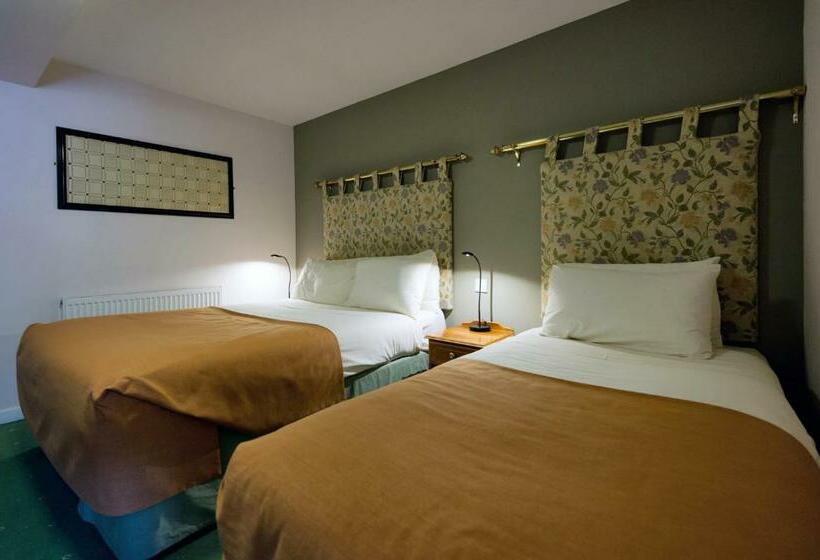 标准工作室, Station