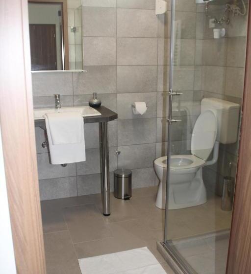 اتاق استاندارد, Vecsési Rendezvényközpont és Panzió