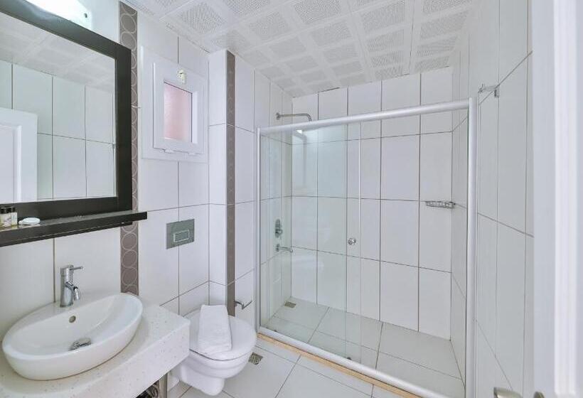 Triple Room Sea View, Belinda