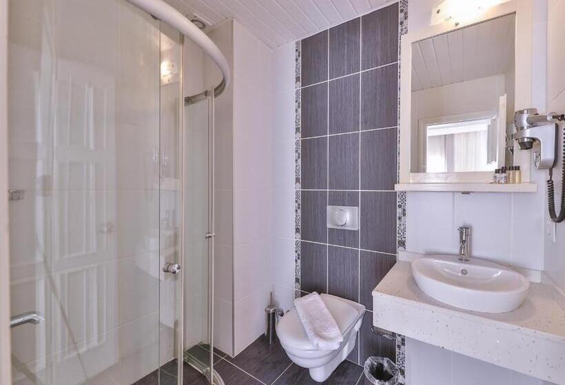 Pokój Standard Widok Morze, Belinda