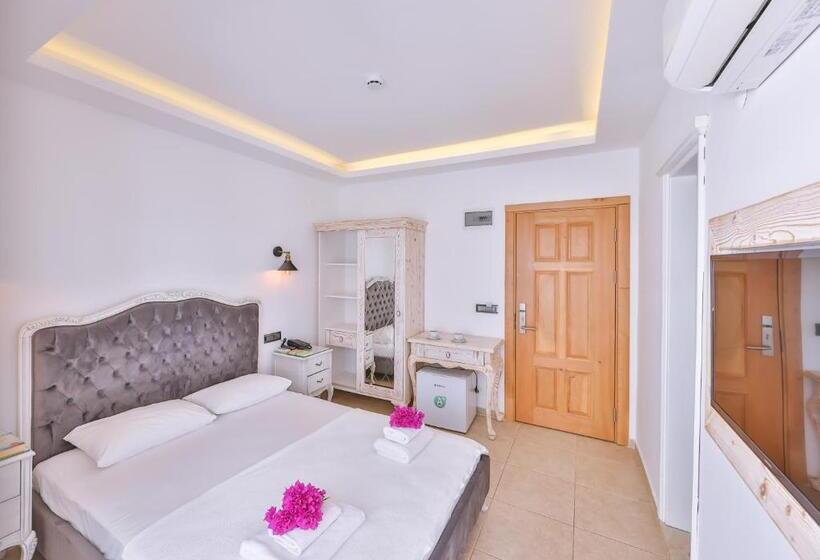 Pokój Standard Widok Boczny Morze, Belinda