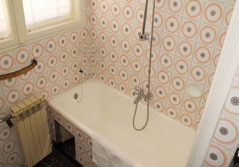 침실 2개 아파트, Apartments Katija