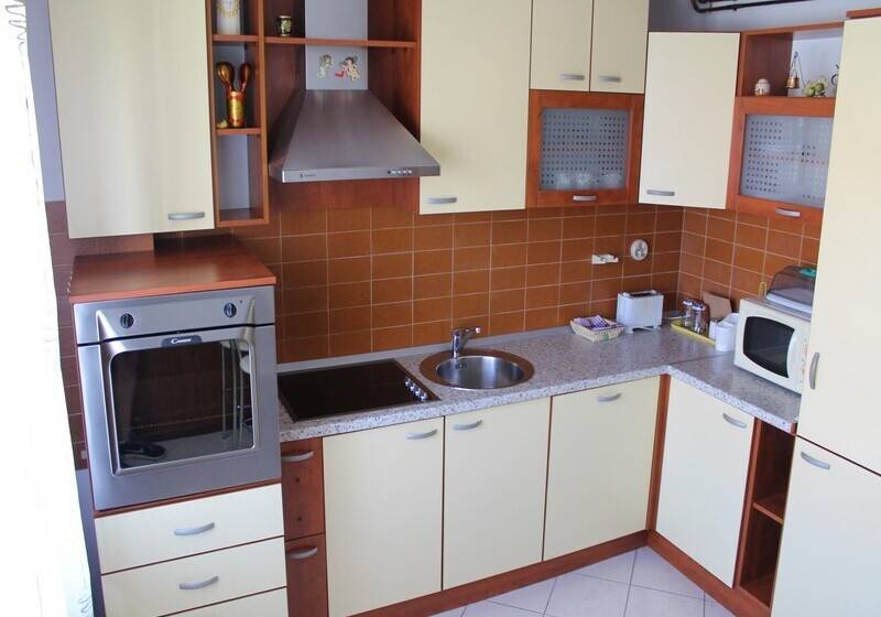 침실 2개 아파트, Apartments Katija