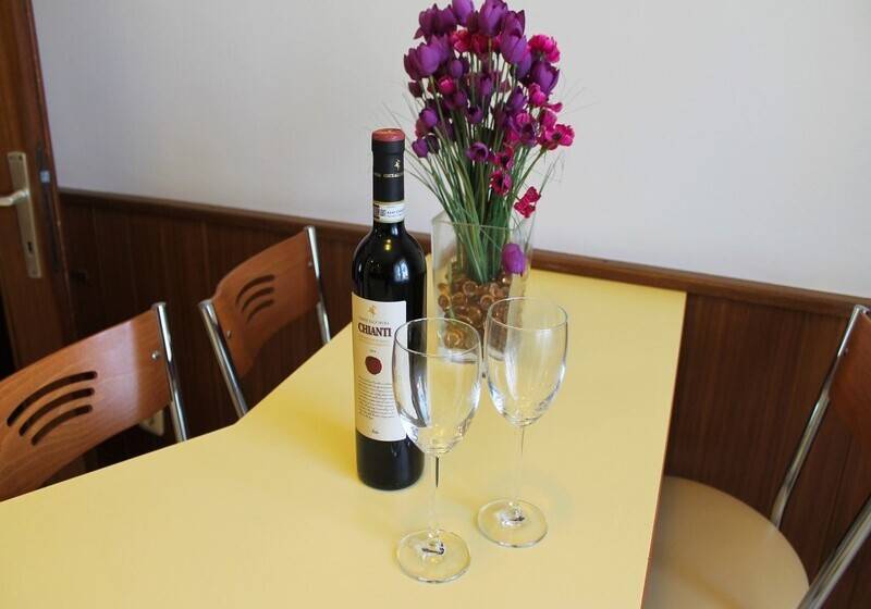 침실 2개 아파트, Apartments Katija