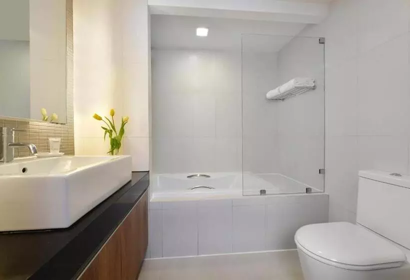 آپارتمان لوکس 2 خوابه, Citadines Sukhumvit 11 Bangkok