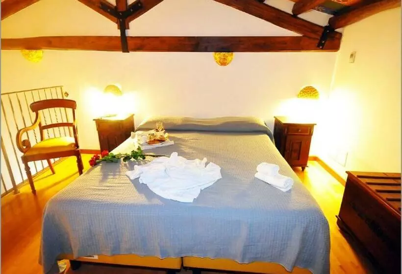 سوئیت کلاسیک, Villa Vittoria