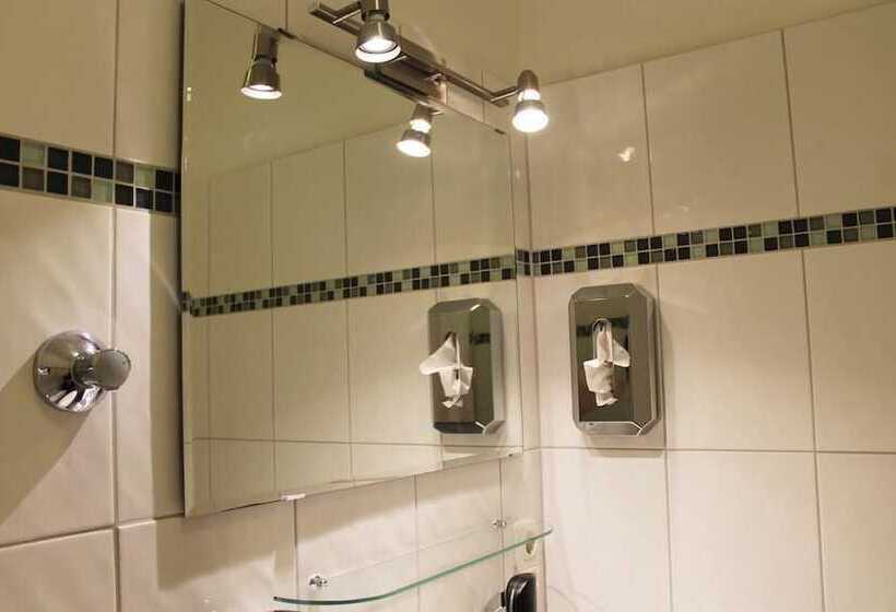 Номер Стандарт, Aariana