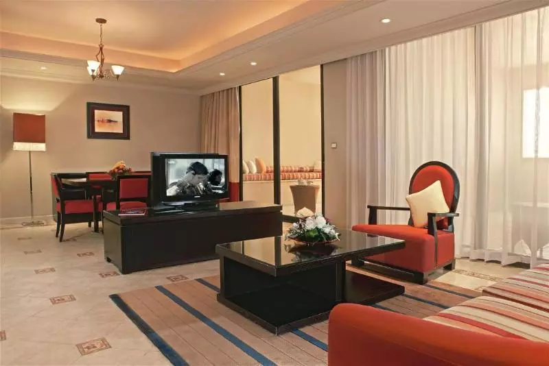2 Bedroom Suite City View, Arjaan By Rotana   Dubai Media City