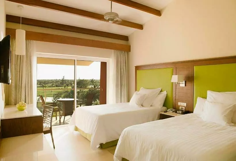 اتاق خانوادگی, Barcelo Bavaro Palace All Inclusive