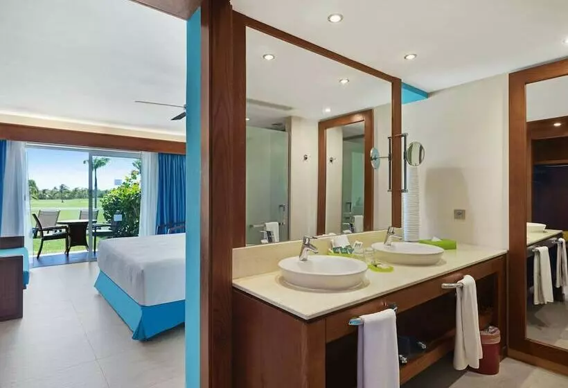 اتاق سوپریور, Barcelo Bavaro Palace All Inclusive