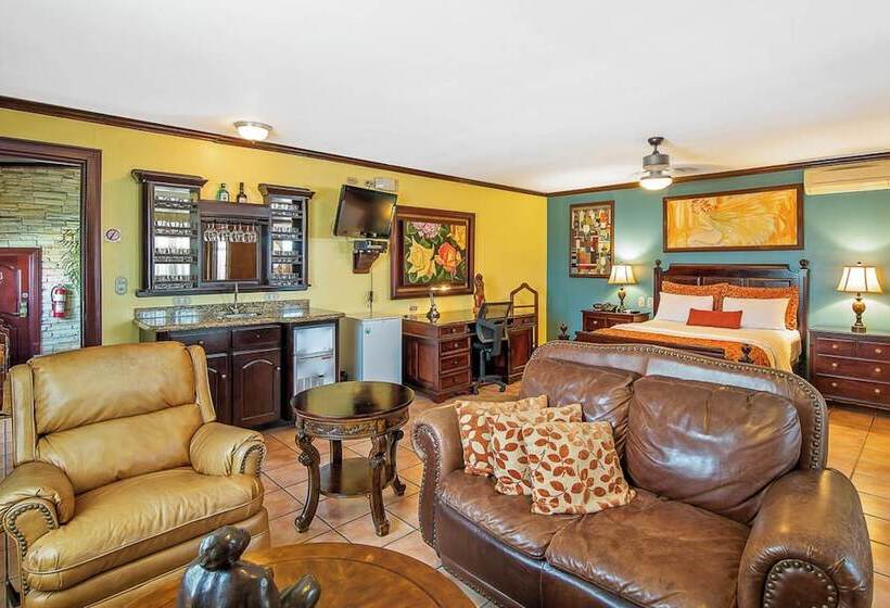 이그제큐티브 스위트, Casa Roland San Jose