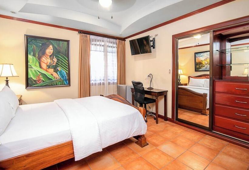 스위트, Casa Roland San Jose