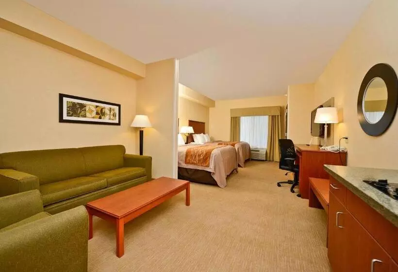 Sviitti, Comfort Inn & Suites Gateway To Glacier National Park