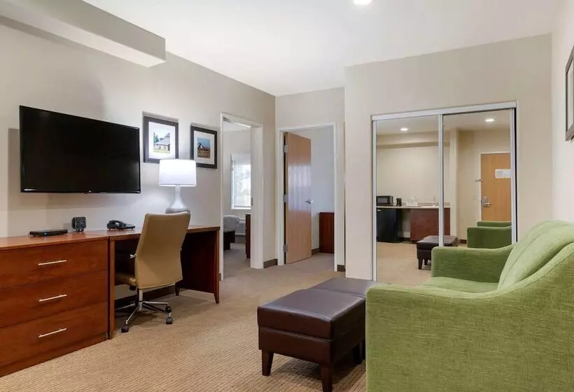 身障者適用スイートルーム, Comfort Suites Marysville Yuba City