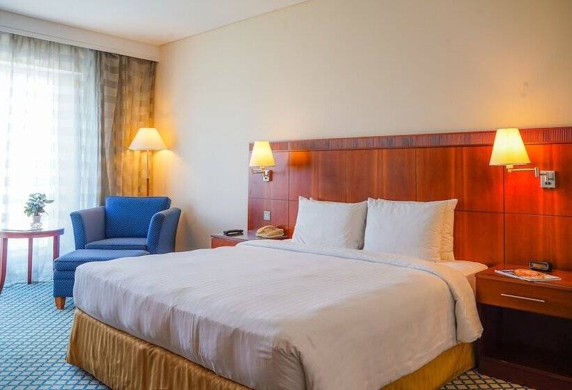 1 Bedroom Apartment Lake View, Millennium Lakeview