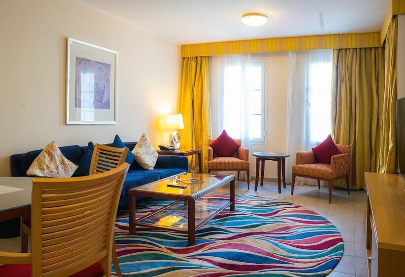 2 Bedrooms Apartment Lake View, Millennium Lakeview